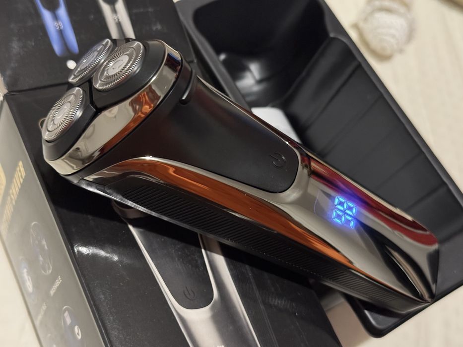 Aparat de barbierit Shaver Seria,fara fir