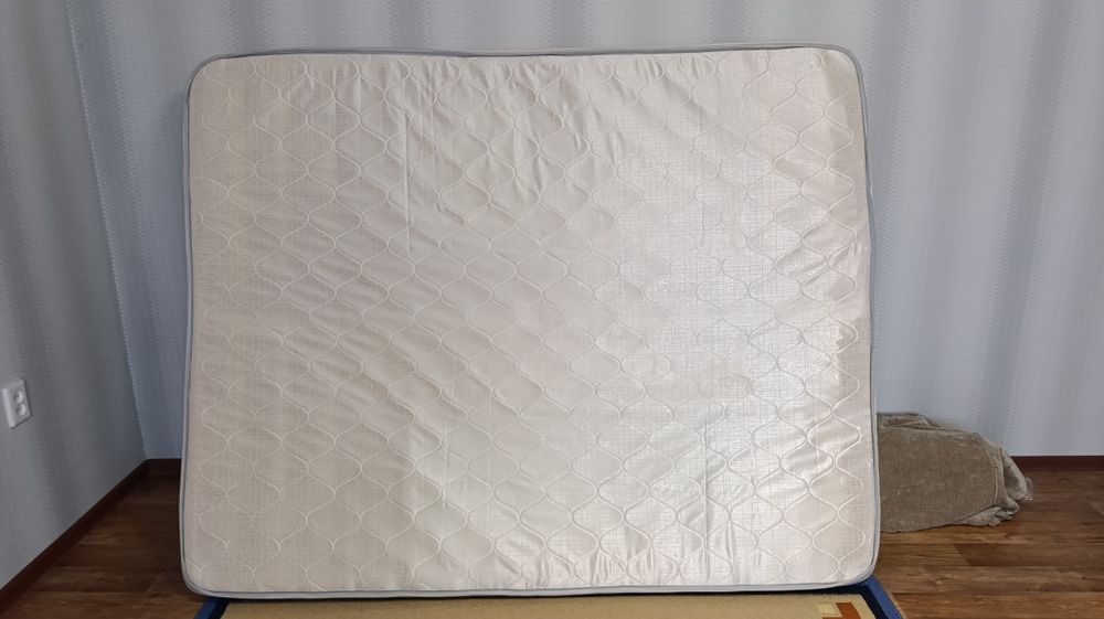 Матрас без пружинный