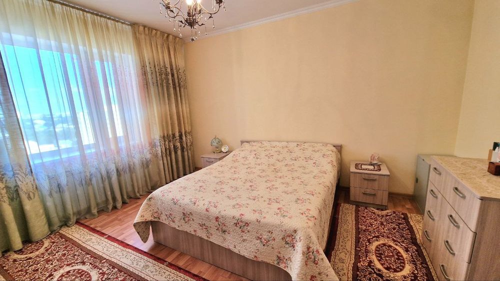 Квартира 2-комнатная 77 кв.м