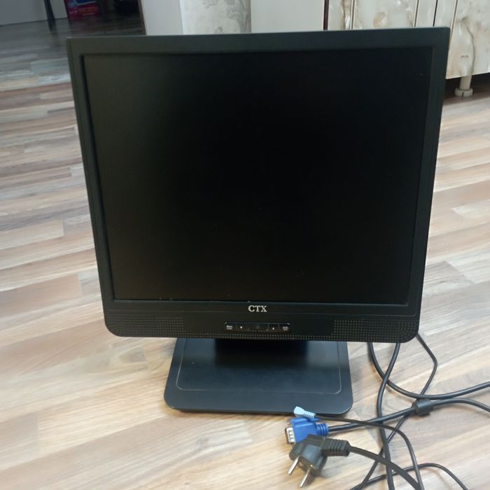 Монитор CTX 17" с динамиками
