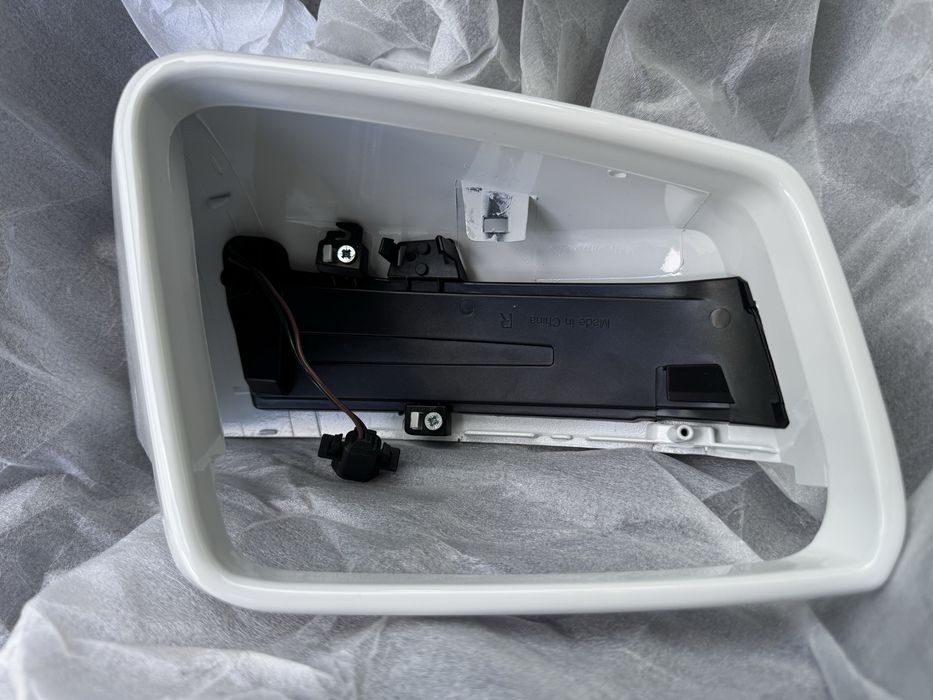 Маска и Капаци за огледала w204 mercedes c220 c200 c180 facelift фейс