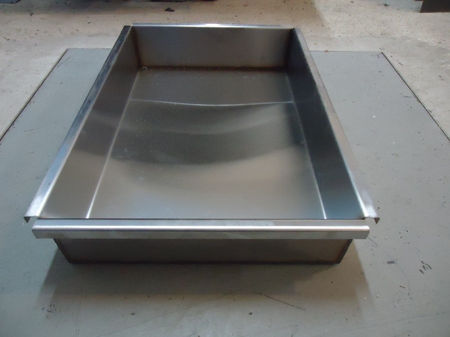 Тави за Агнета Прасенца Произвеждаме по поръчка различни размери по же