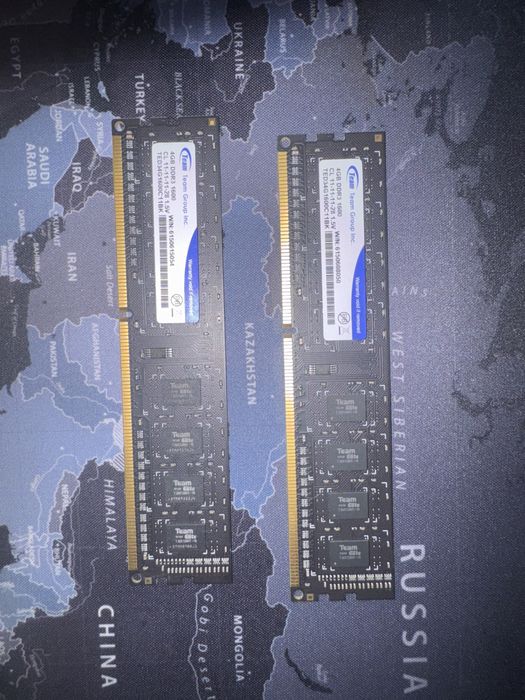 Оперативная память DDR3 4Gb. 2шт.