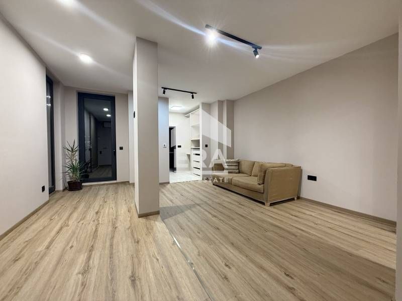 Дава се под наем Офис в София, Кръстова вада - 167 кв.м за 1795.2 € - Снимка #4