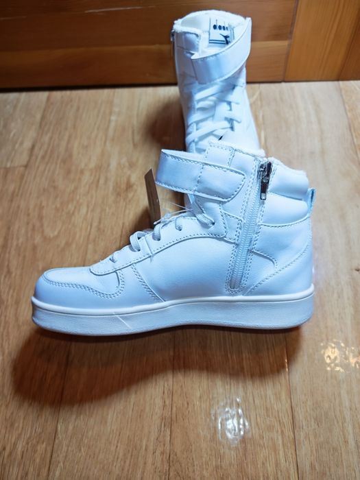 Продам кеды Diadora 34 размер
