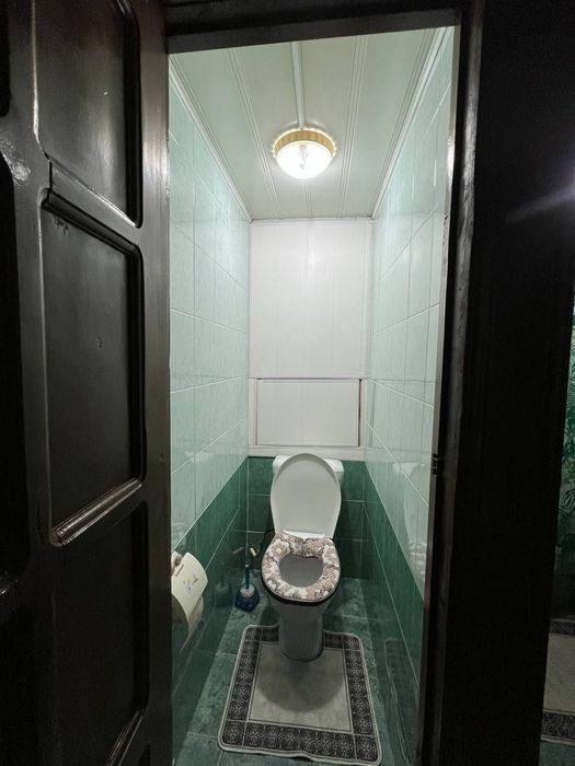 Продается 4х комнатная на м-ве Карасу-1  (Ориентир кафе Дунье)