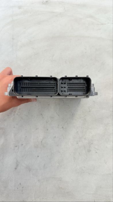 Компютър за БМВ 320d E90 E92 E93