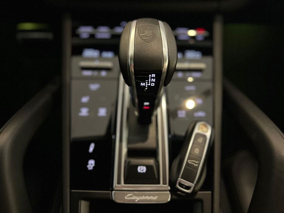 Porsche Cayenne Coupe S- 2020