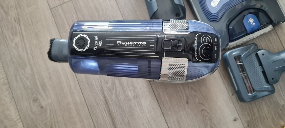 Aspirator Rowenta XForce Flex - Baterie defecta