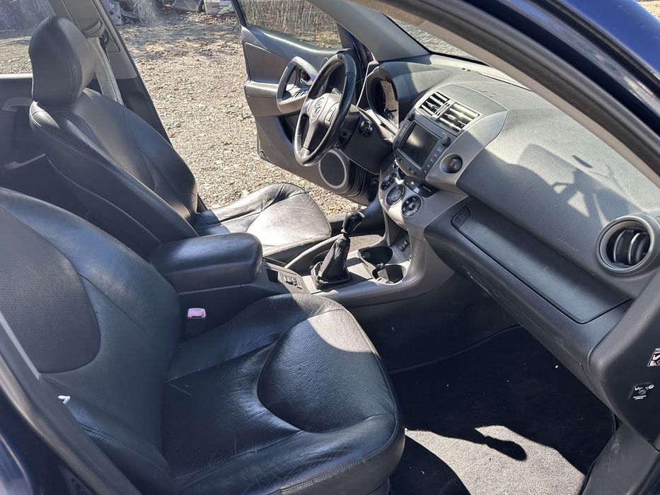 Toyota Rav4 Тойота Рав4 2.2dcat 177 кс НА ЧАСТИ!