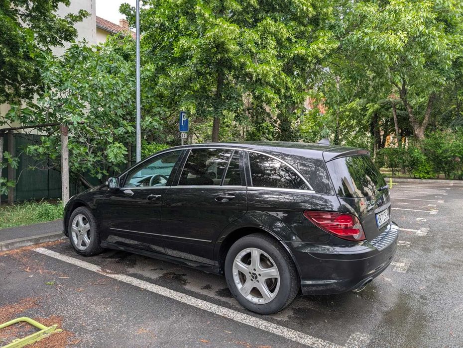 Mercedes-Benz Clasa R (W251) R 280 CDI V6 (190 CP) 4MATIC G-TRONIC 2009 7 locuri