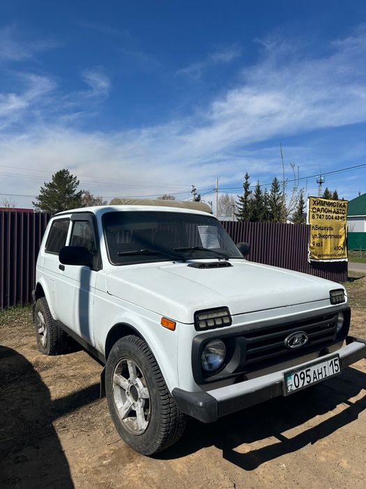 Продам авто Нива