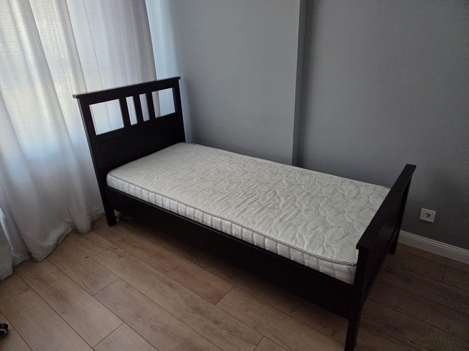 Продам   кровать IKEA