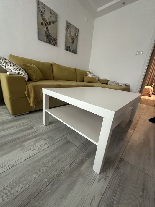 Бяла холна маса Икеа