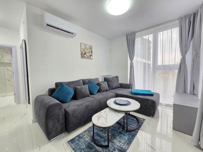 Дава се под наем Двустаен апартамент в София, Зона Б-5 - 70 кв.м за 727.77 € - Снимка #2