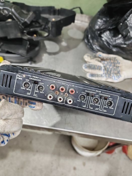 Продам усилитель