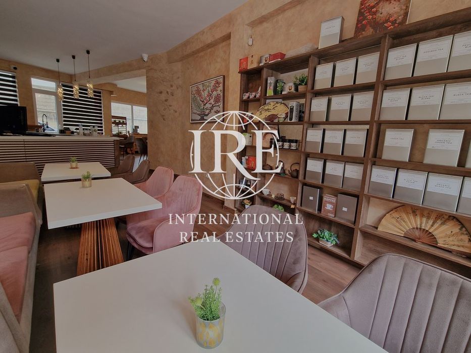 Търговско помещение за под наем! Top локация – идеален център! Чудесн