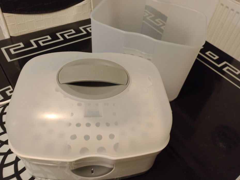 Sterilizator biberoane Chicco 2 in 1