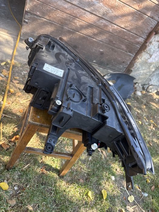 Far dreapta VW Tiguan 2021-2025 5NB941036G