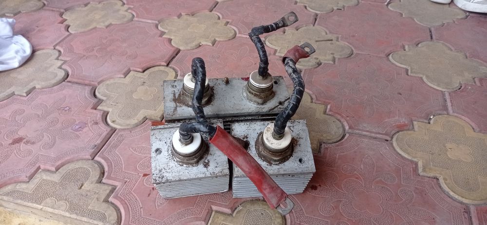 Diode de putere cu racitor