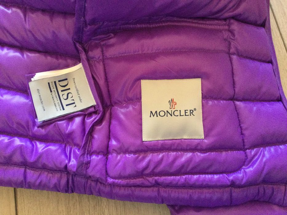 НОВО дамско лилаво / виолетово пухено яке MONCLER размер 2 / M