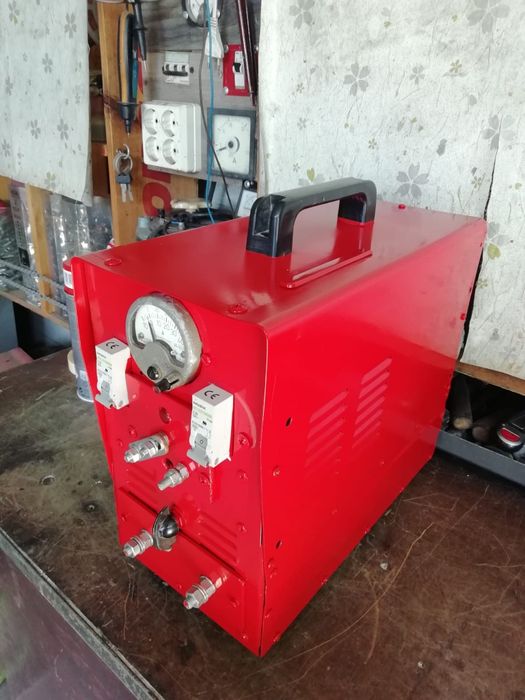 Vând Redresor 220/12 v  cu diode de 50amperi