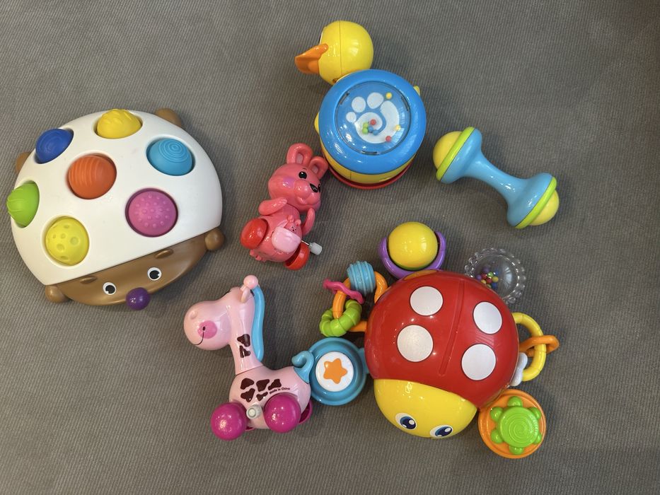 Бебешки играчки за количка/дрънкалки/книжки/музикални
