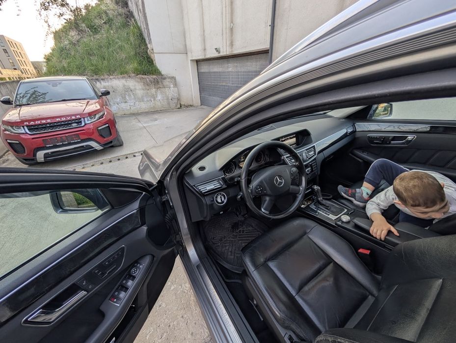 Mercedes Benz E class 4 matic