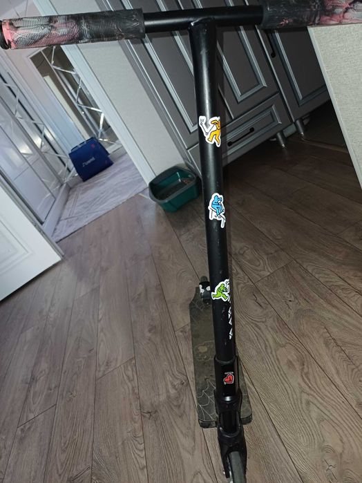 Трюковой самокат