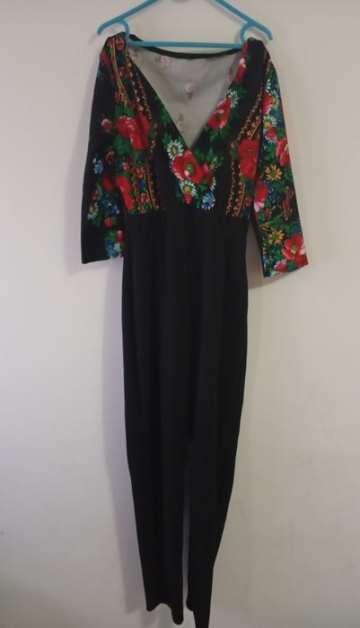 Vând salopetă, mărimea S