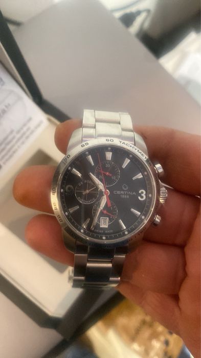 Часовник Certina страхотен