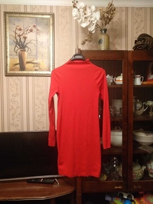 Платье трикотаж красное в рубчик h&m