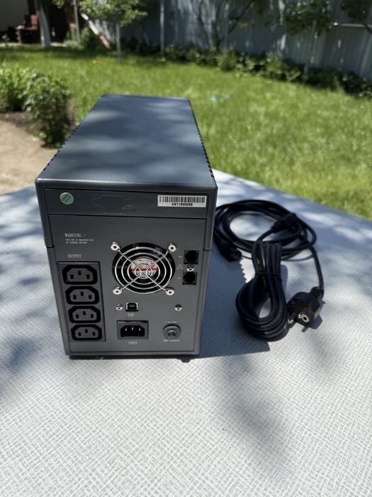 UPS Socomec 600W
