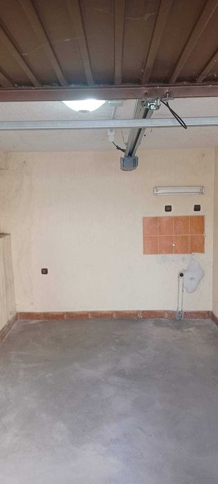 Дава се под наем Гараж / Паркомясто в Сандански - 14 кв.м за 69.36 € - Снимка #1