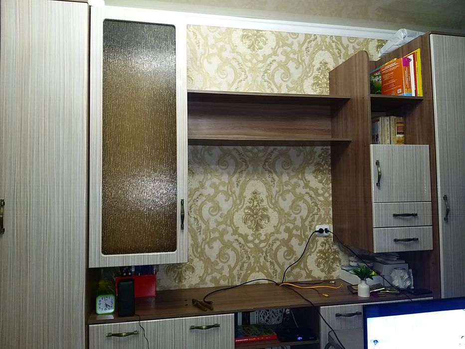 Продам стенку для гостиной