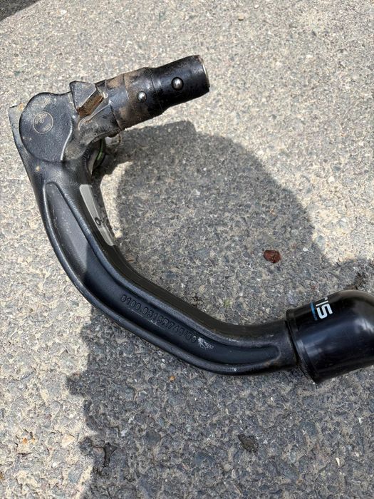 Cui cârlig AUDI A4 B9