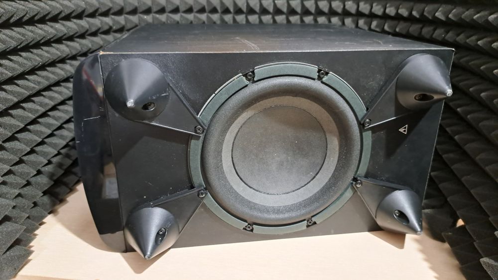 Onkyo SKW-501 subwoower 7.1