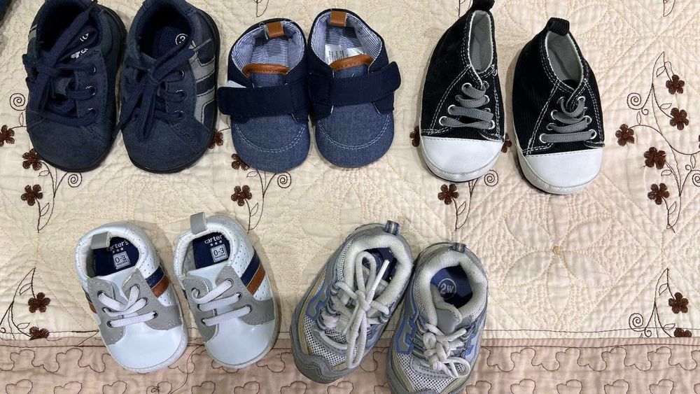 Пинетки- обувь из США на 3 месяца.