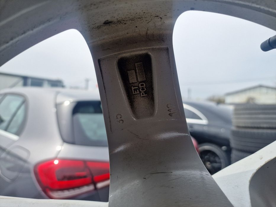 Гуми с Джанти за Audi A6 225/55 R17 Hankook 2019