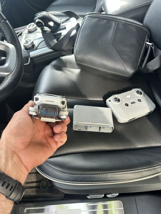 Продам дрон DJI mini 2