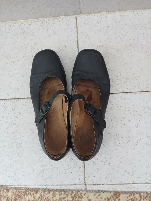 Скарпини за народни танци