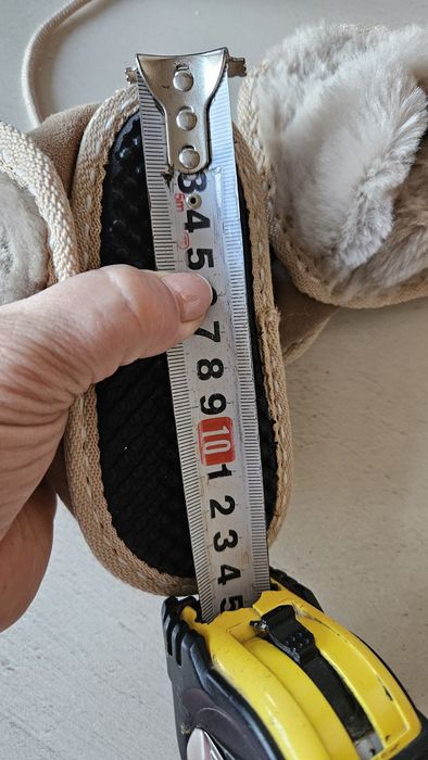 Пантофи бебешки буйки