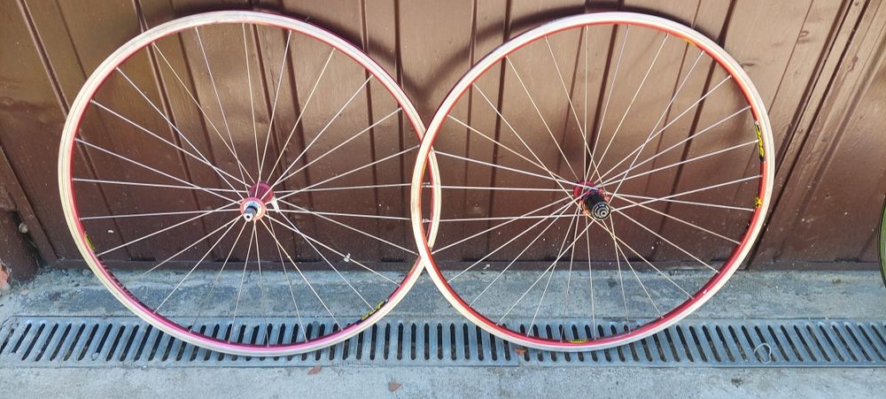 Roti cursiera Mavic Helium
