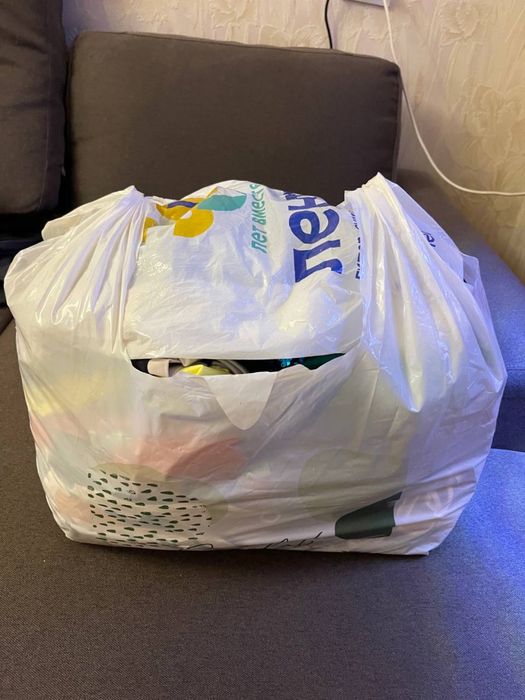 Продам оптом женские вещи цена за все сразу