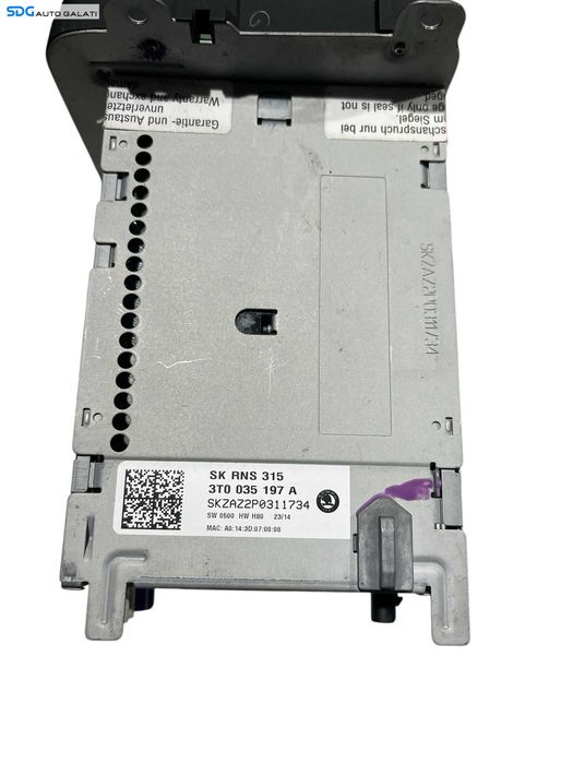 Navigatie Radio CD Player Amundsen RNS315 Skoda Yeti 2010 - 2018 Cod 3T0035197A [S0125]