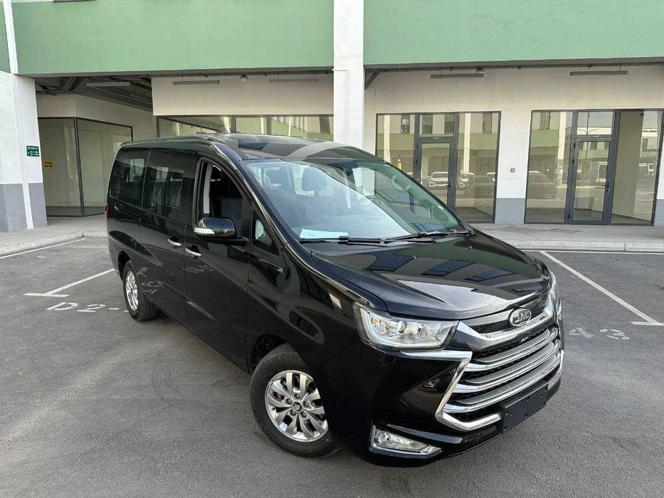 JAC M4 Refine Automat Karobka Lyuks Komfort