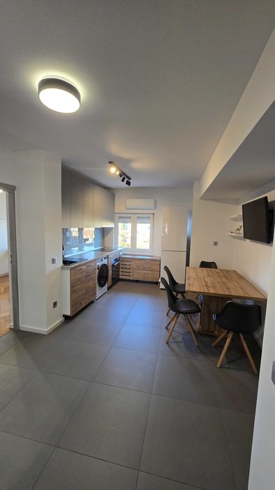 Apartament de închiriat - Oradea (Magheru)