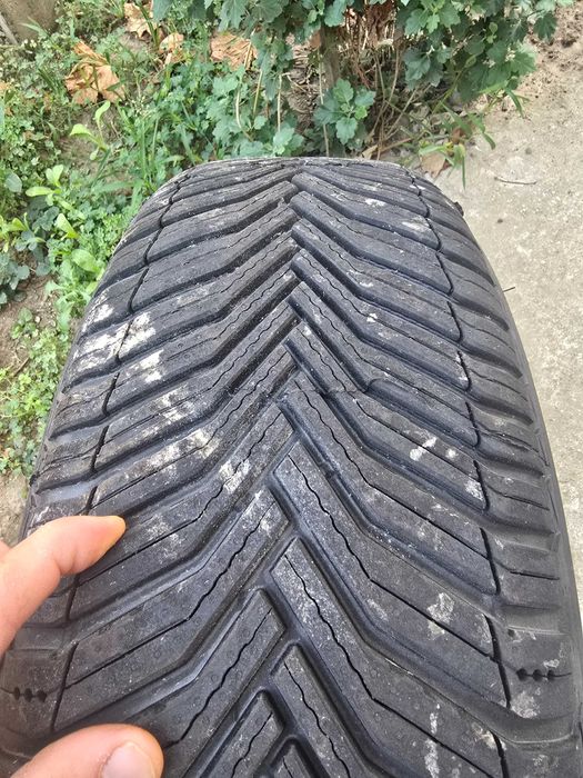 Чисто нова гума  michelin CROSS Climate 2 SUV