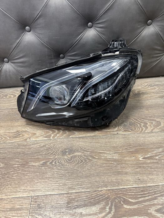 Mercedes w213 e class Multibeam ляв фар фарове