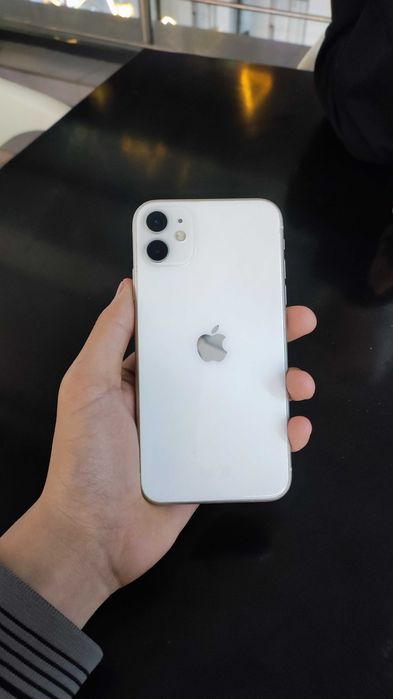 Iphone 11 white 64 gb